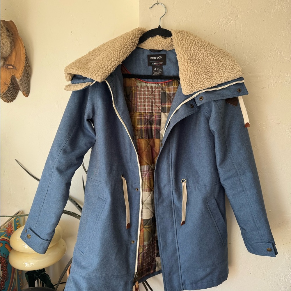 Burton Hazelton Jacket with Sherpa collar and plaid lining